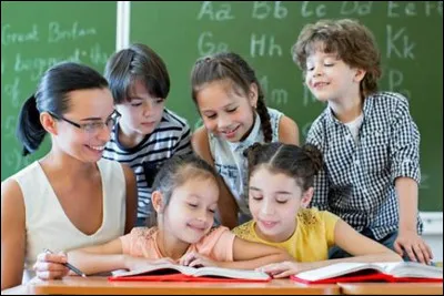 À l'école qui es/étais-tu ?