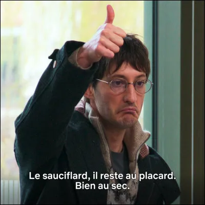 Comment le personnage sur la photo s'appelle-t-il ?