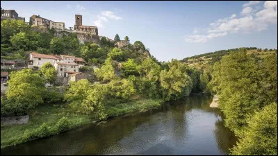 Quel est ce cours d'eau qui travers toute la partie ouest du département du sud vers le nord ?