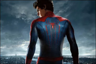 Qui est la voix de Peter Parker/Spider-Man, dans la duologie "The Amazing Spider-Man" ?