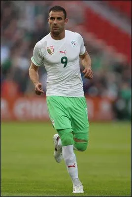 L'international algrien Rafik Halliche, a rejoint le club anglais de...