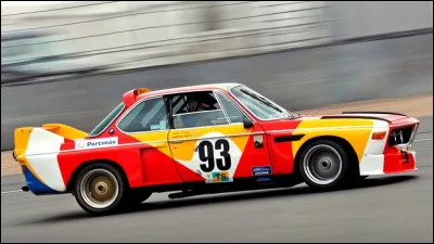 Quel artiste ouvre le bal durant les 24h du Mans en 1975 ?