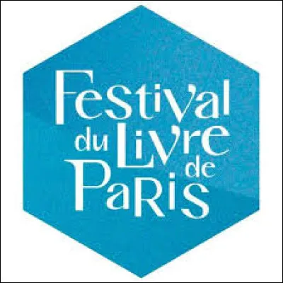 Durant quel mois de l'année se déroule l'impressionnant Festival du Livre de Paris ?