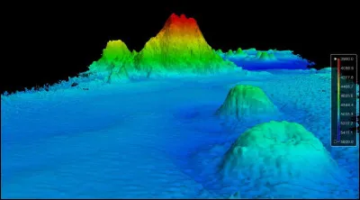 Quel est le plus long relief sous-marin ?