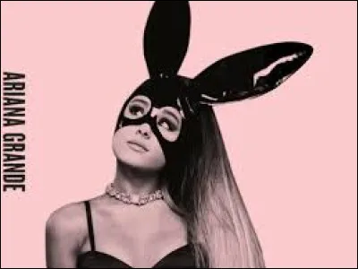 Quels sont les deux albums d'Ariana Grande les plus vendus ?