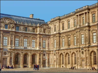 Quelles sont les caractéristiques de l'architecture classique ?