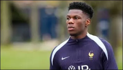 Quel est le prénom de ce joueur de l'équipe de France de football ?