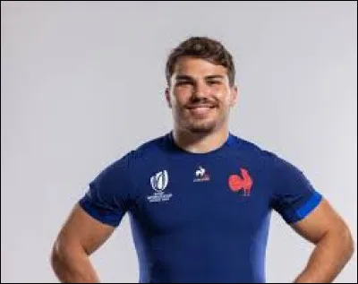 Quel est le prénom de ce joueur de rugby ?