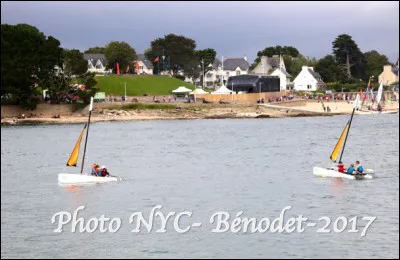 Quel est ce petit bateau à voile en O, conçu pour les enfants dans le but de les initier à la voile ?