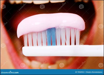 Cette image correspond à mes parents, je suis :