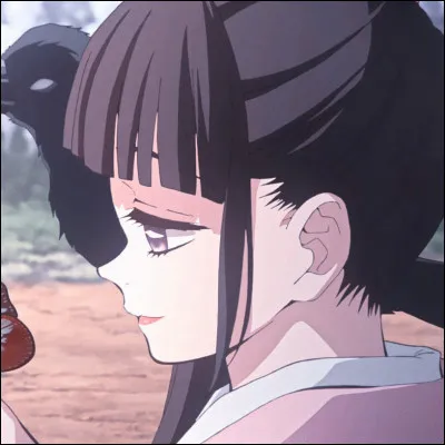 Sa première apparition est dans l'épisode 5 de la saison 1.