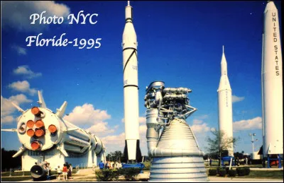 Quel est ce cap de Floride qui s'avance dans l'océan Atlantique où se trouve la base de lancement des programmes spatiaux américains ?