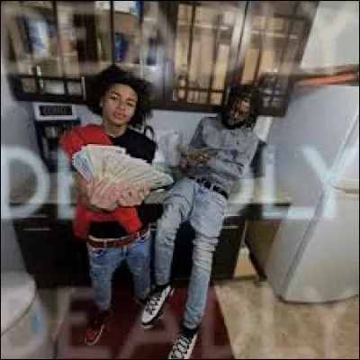 Quelle chanson se moque de la mort de Notti Osama ?