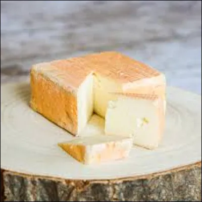 Que devez-vous ajouter à "mar" pour trouver le nom d'une ville portant celui d'un fromage ?