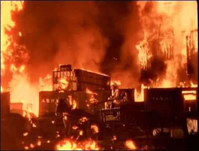 Quelle est cette autre ville, alors beaucoup moins importante, mais célèbre à travers "Autant en emporte le vent" qui évoque sa destruction ?