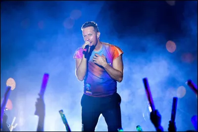 En quelle année Coldplay chante t-il "Paradise" ?
