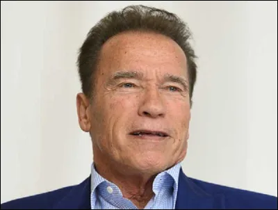 Qui est cet acteur qui joue le rôle principal dans le film de 1996 ''La Course au jouet'' ?