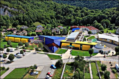 Quelle est la capitale du jouet en France ?