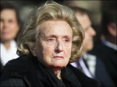 J'étais l'épouse d'un ancien président de la République. Comment me prénomme-t-on ?