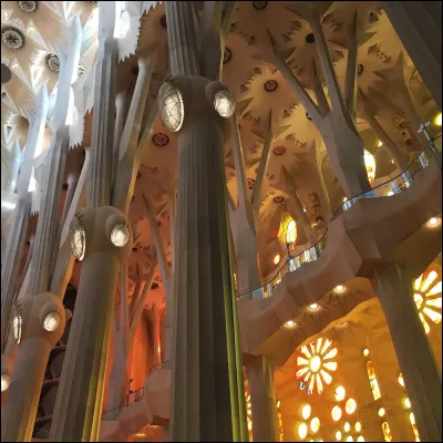 Combien de façades possède la Sagrada Familia ?