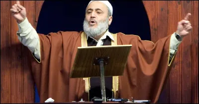 Qui est ce personnage en I, guide religieux qui dirige la prière commune des pratiquants de l'Islam ?