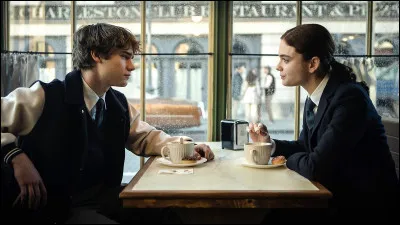 Comment s'appelle l'orphelinat dans lequel les deux personnages principaux ont vécu ?