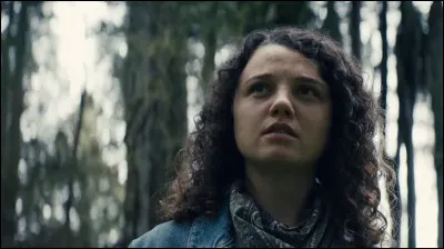 Voici Ours. Elle a créé une armée pour protéger les hybrides et est amie avec Gus. Dans quelle série cela se passe-t-il ?