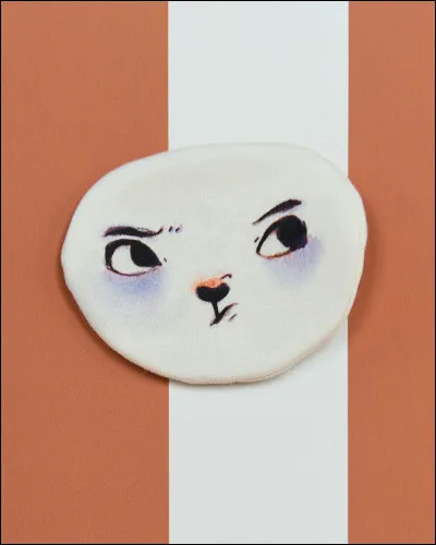 Objet d'une terrible jalousie. ..