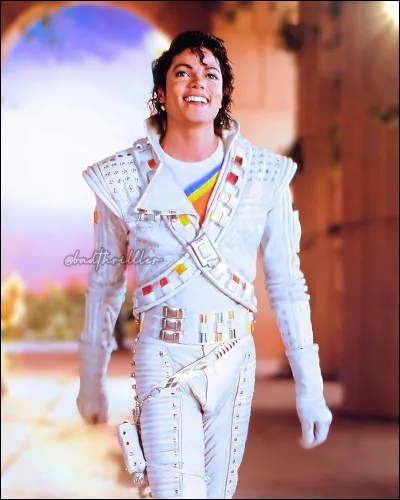 Un "Captain" futuriste joué par MJ...