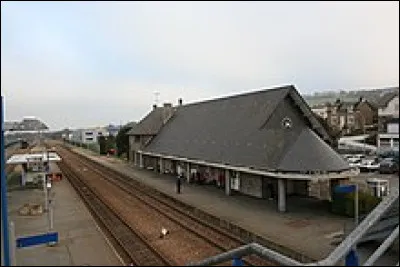 Km 50,0 : Col de Menté. Un peu de sport quand même ! Sur les 22 franchissements depuis 1966 et parmi les coureurs français l'ayant passé en tête, lequel a réussi la gageure deux fois ?