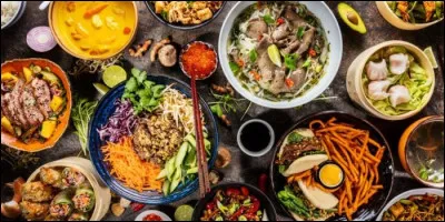 Km 84,5 : Saint-Girons. En 1794, a été ouvert un Champ de Mars encadré par 72 arbres. De quelle essence sont-ils ?