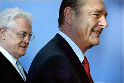 Actuellement, combien de cohabitations politiques a connu la France ?