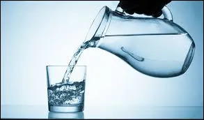 Combien un litre d'eau p&egrave;se-t-il en kilogramme ?