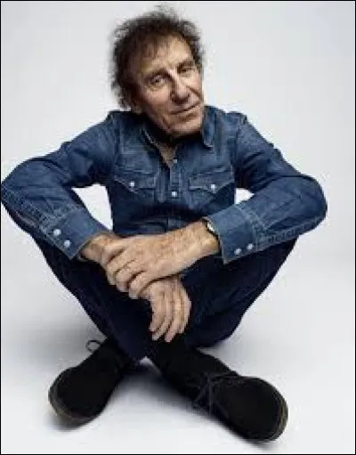 Que devez-vous ajouter à "fou" pour trouver le premier mot du titre d'une chanson sentimentale d'Alain Souchon...