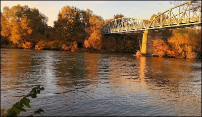 On s'exporte complètement, direction Simeonovgrad, une petite ville de...