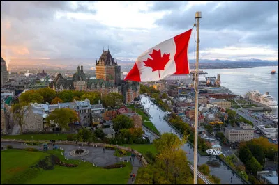 Quelle est la superficie du Canada ?