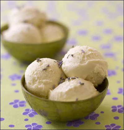 Pour changer des parfums traditionnels, testez cette glace 100% maison. Un vrai régal ! Quelle est cette gourmandise ?