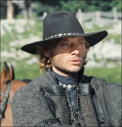 Il tient le premier rôle dans ce western de Sergio Corbucci, avec Françoise Fabian et Sylvie Fennec :