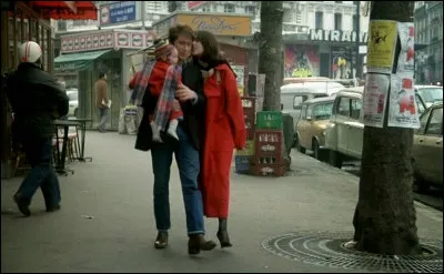 Puis, en 1977, il joue dans ce film où il a pour partenaires Isabelle Adjani, Serge Reggiani et Lea Massari :