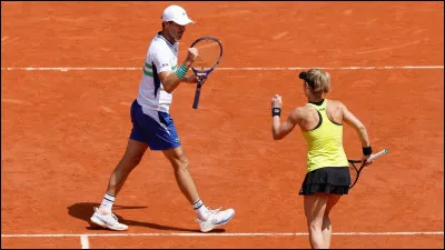 Edouard Roger-Vasselin gagne le double mixte avec Laura Siegemund.