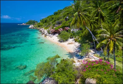 Autrefois, la Thaïlande s'appelait "Siam". Quelle a été sa toute première capitale ?