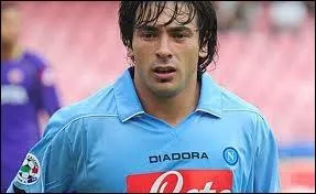 Au cours de l'été 2012, le PSG a recruté un autre international argentin : Ezequiel Lavezzi pour 26 M + bonus. Dans quel club du Calcio évoluait-il ?