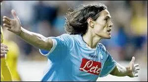 Finalement, le nouveau record absolu des transferts en France a été pulvérisé par le PSG qui a mis la somme de 64 M pour s'offrir la star Edinson Cavani. Combien a-t-il "planté" de buts en championnat lors de ses 3 saisons passées à Naples ?