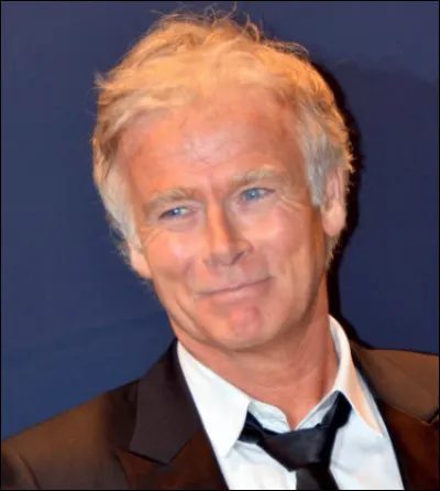 Dans quelle tranche d'âge se situe Frank Dubosc ?