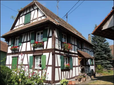 Vrai ou faux ?
Les bâtiments anciens consomment 2 à 3 fois plus d'énergie que les logements récents :