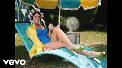 Combien d'albums Jenifer a-t-elle écrits ?