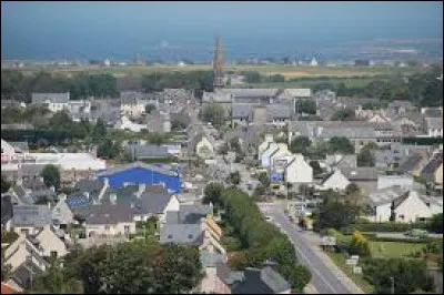 Je vous emmène sur les bords de Manche, à Ploudalmézeau. Ville bretonne, dans l'aire d'attraction Brestoise, elle se situe dans le département ...