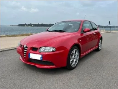 Km 98,1 : Viols-le-Fort. En 1988, on pouvait voir 33 exploitations agricoles en 2020 il n'y en a plus que 4. Quelle est la superficie agricole utilisée ?