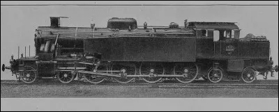 Km 112,6 : Côte de Fambetou. Le col traverse les contreforts sud des Cévennes et s'étend entre Valflaunès (le château de Viviourès) au nord et le pic Saint-Loup (658 m) au sud. À quelle altitude franchirez-vous ce col ?