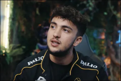 Est-il en couple en juillet 2024 ?